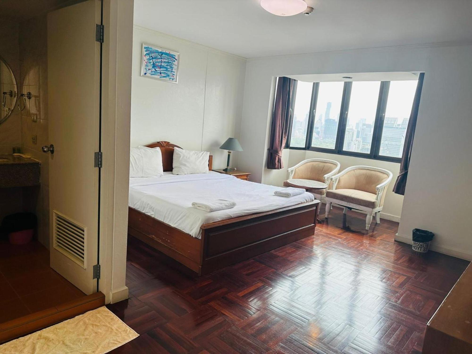 Hotel Omni Tower Sukhumvit Nana Direct Bangkok Exterior foto